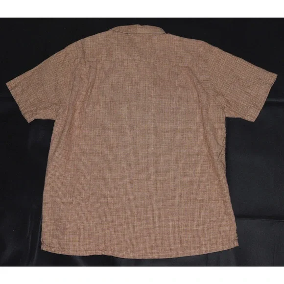 Patagonia Men's Short Sleeve Button Front Pocket Shirt Size Large - Picture 3 of 6